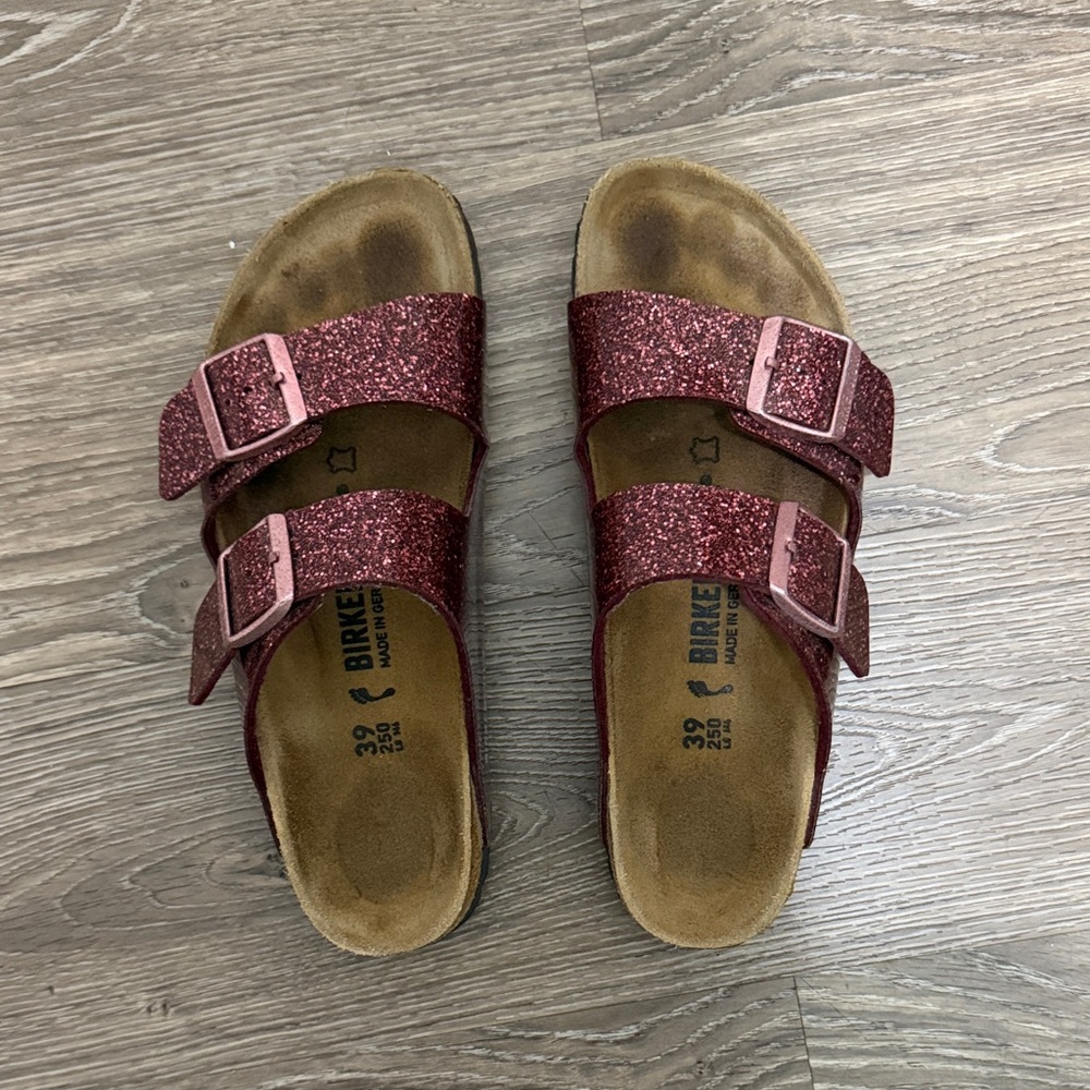 Birkenstock Glitter Arizona Sandals in Sparkling Pink/Purple size 39